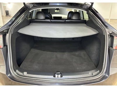 2025 Tesla Model Y Performance