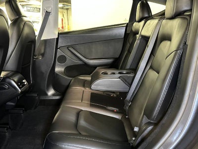 2025 Tesla Model Y Performance