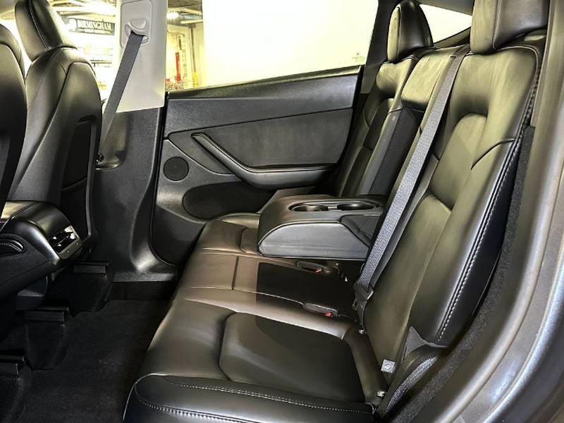 2025 Tesla Model Y Performance