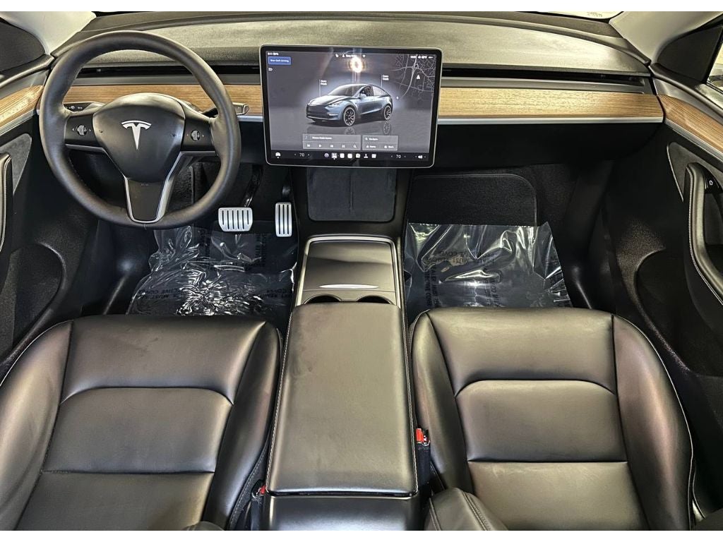 2025 Tesla Model Y Performance