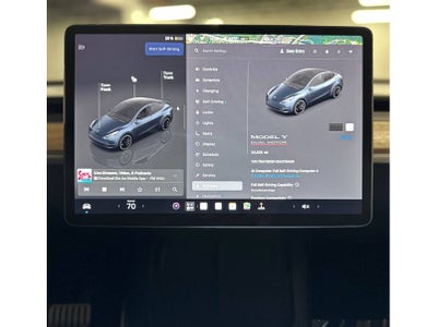2025 Tesla Model Y Performance