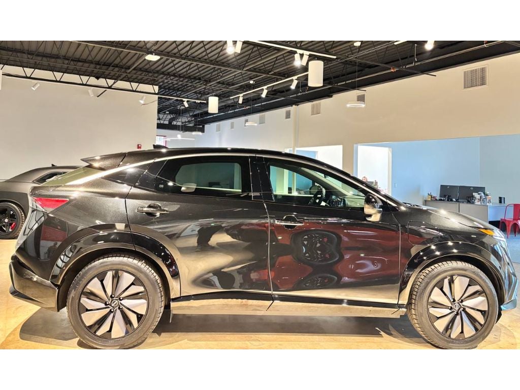 2023 Nissan Ariya Venture+