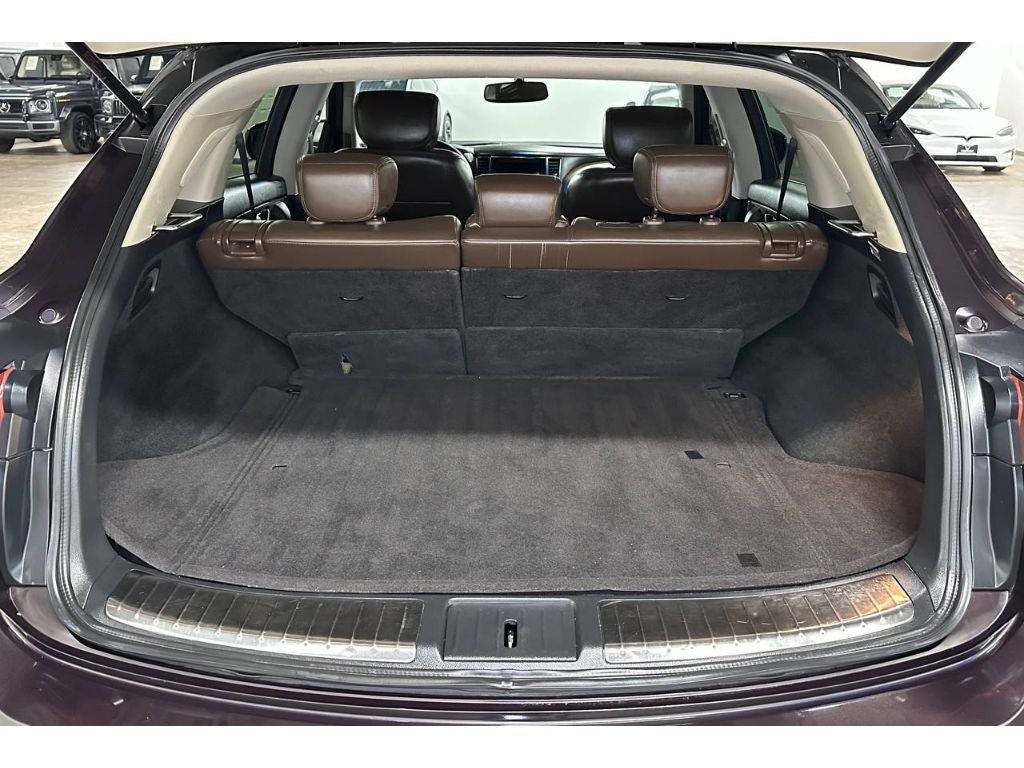 2010 INFINITI FX35 Base