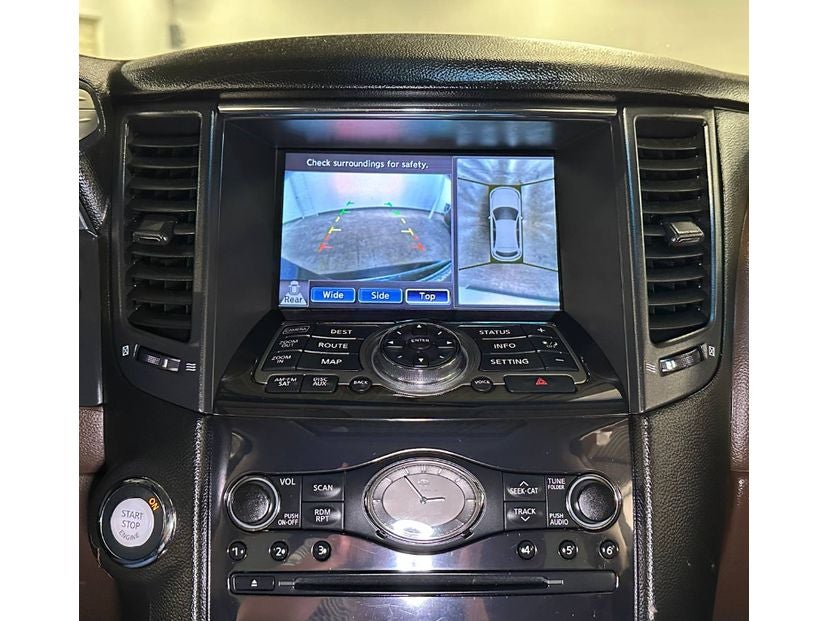2010 INFINITI FX35 Base