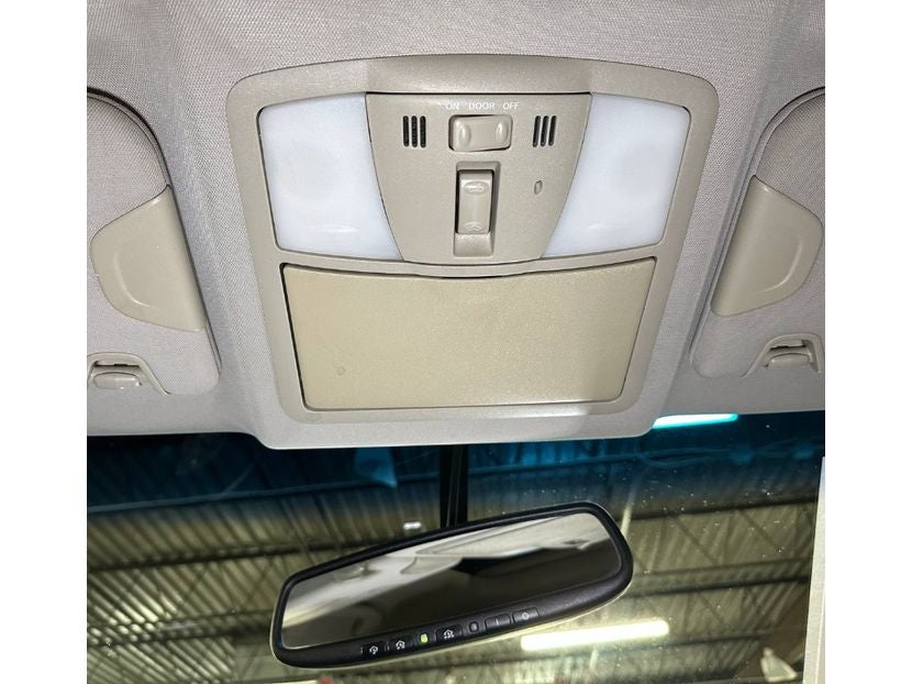 2010 INFINITI FX35 Base
