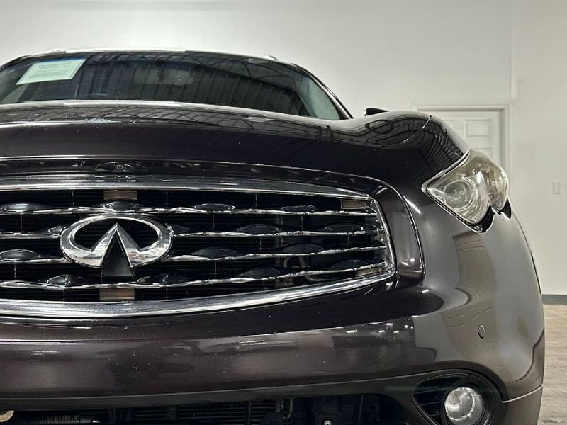 2010 INFINITI FX35 Base