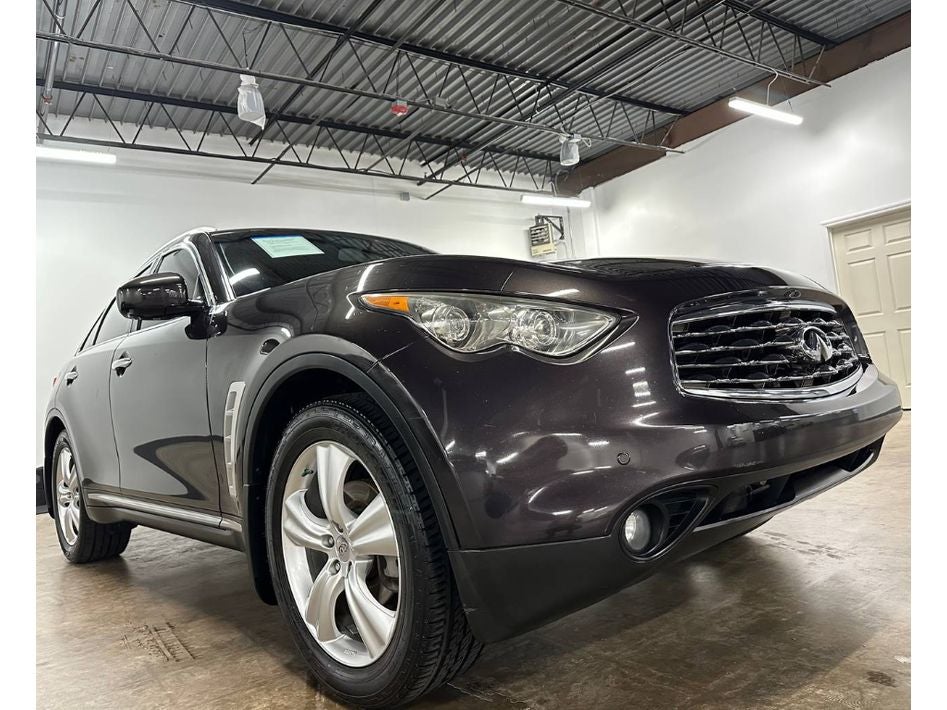 2010 INFINITI FX35 Base