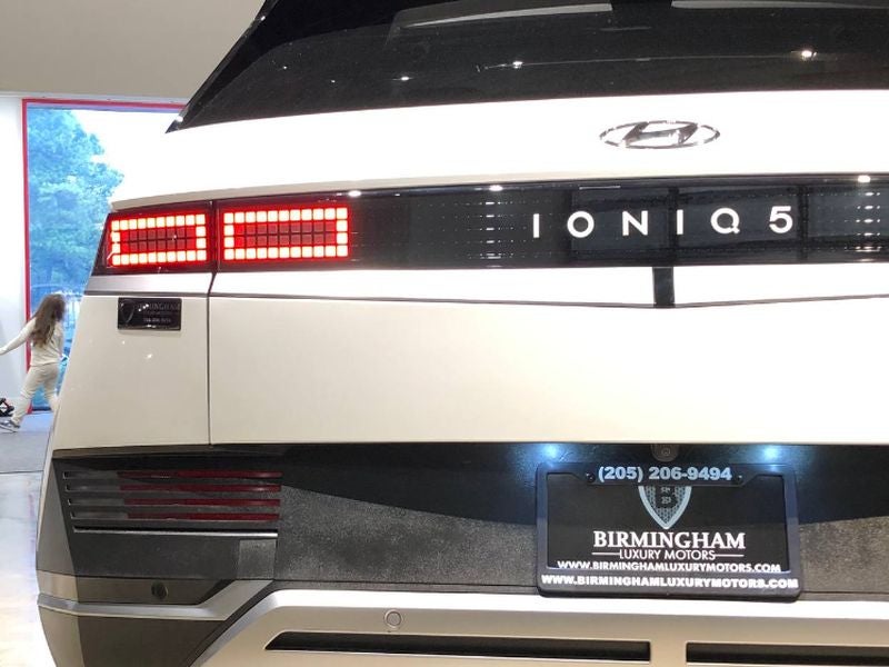 2024 Hyundai IONIQ 5 SEL