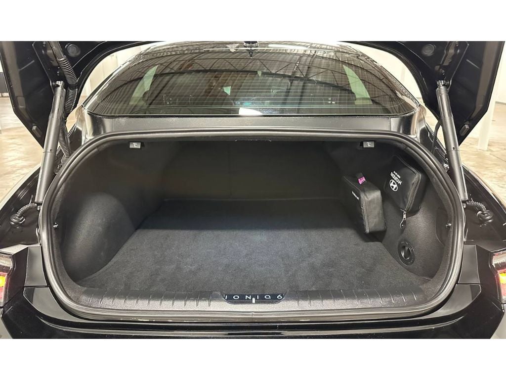 2024 Hyundai IONIQ 6 SEL