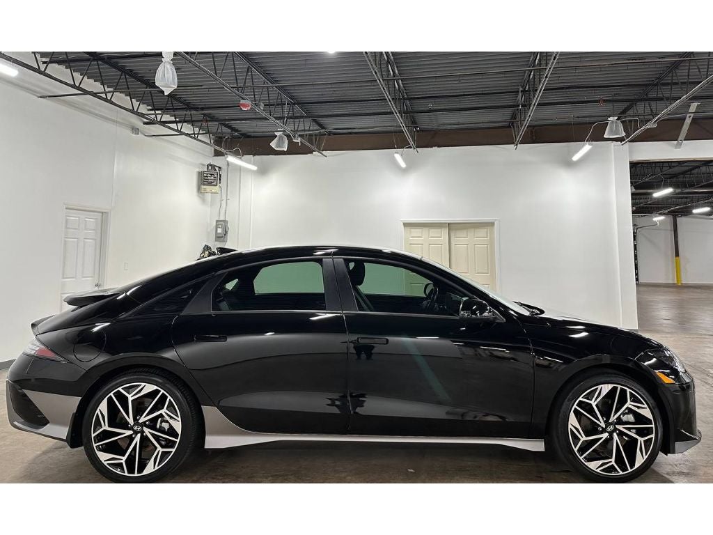 2024 Hyundai IONIQ 6 SEL