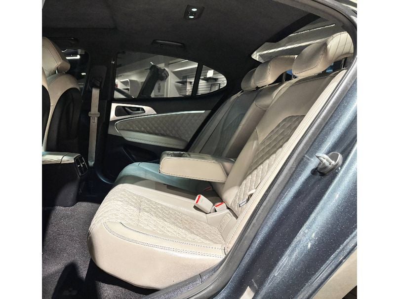 2023 Genesis G70 3.3T