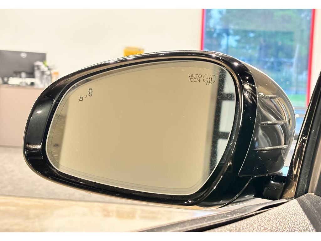 2023 Genesis G70 3.3T