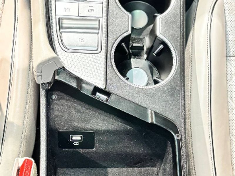 2023 Genesis G70 3.3T