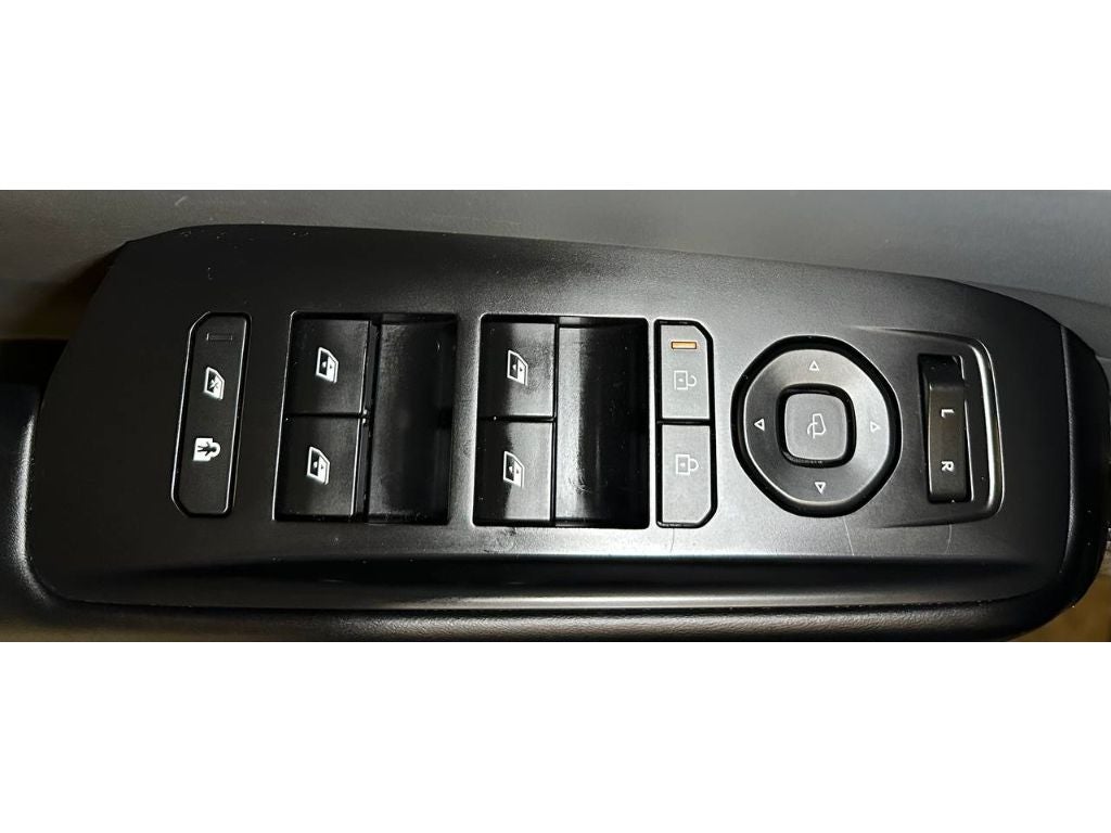 2024 Kia EV9 Light SR