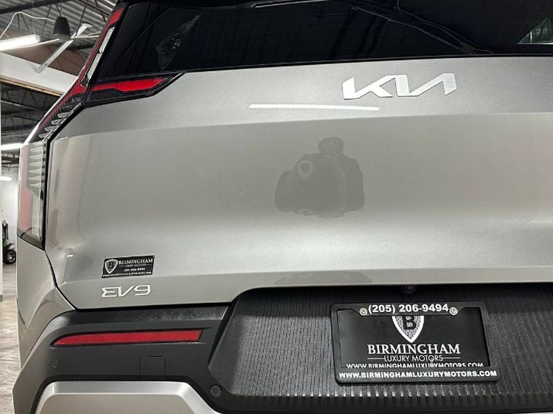 2024 Kia EV9 Light LR