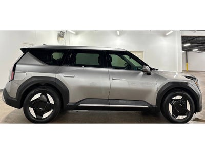 2024 Kia EV9 Light LR