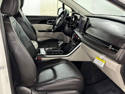 2023 Kia Carnival EX