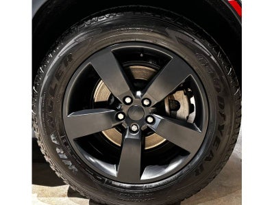 2023 Land Rover Defender 110 75th Edition