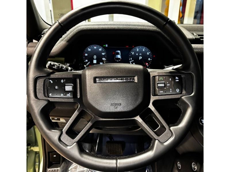 2023 Land Rover Defender 110 75th Edition