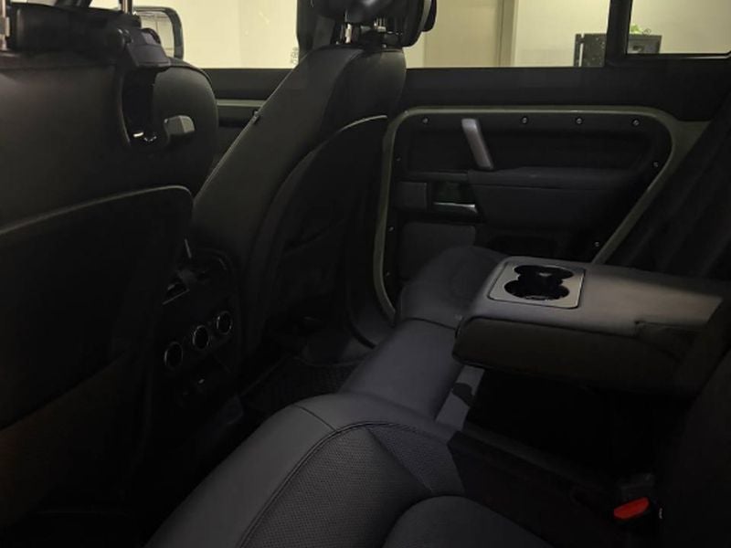 2023 Land Rover Defender 110 75th Edition