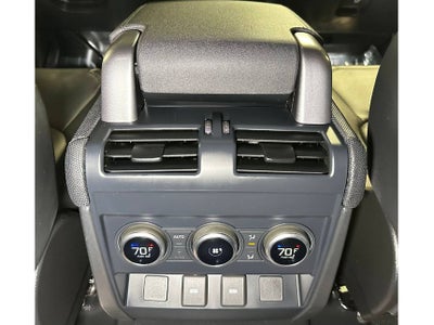 2023 Land Rover Defender 110 XS