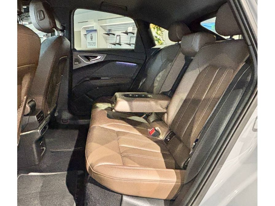 2024 Audi Q4 e-tron Sportback Prestige