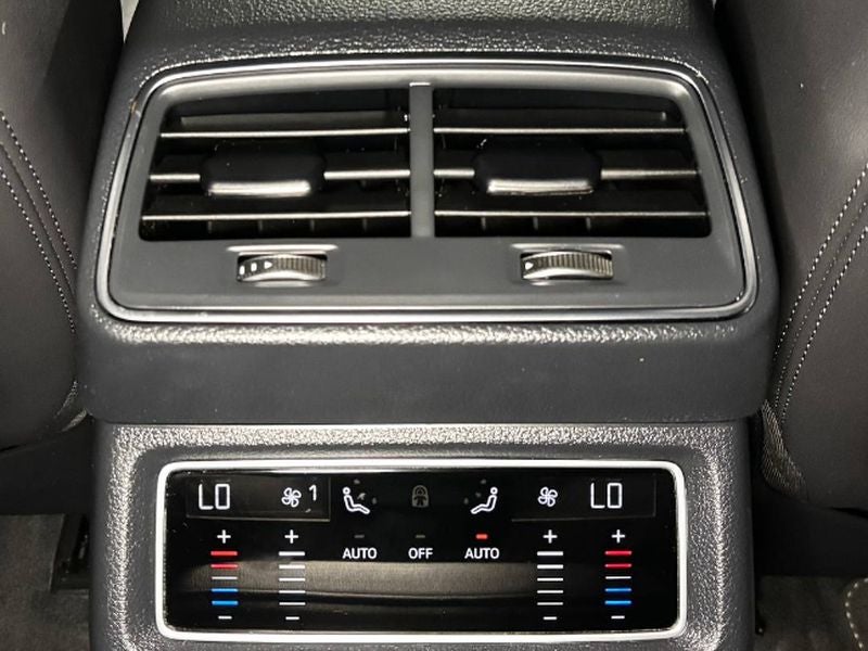 2024 Audi Q8 e-tron Premium