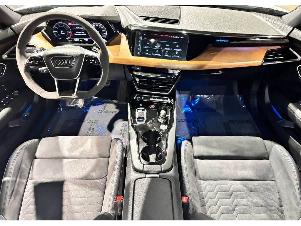 2023 Audi e-tron GT Prestige