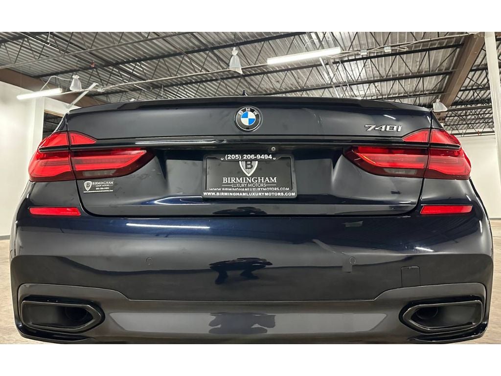 2018 BMW 7 series 740i