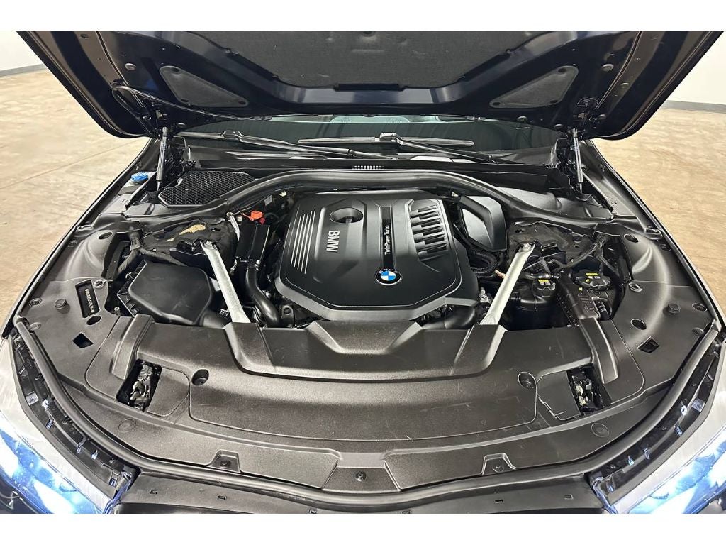 2018 BMW 7 series 740i