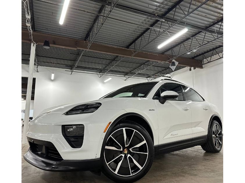 2024 Porsche Macan Electric 4