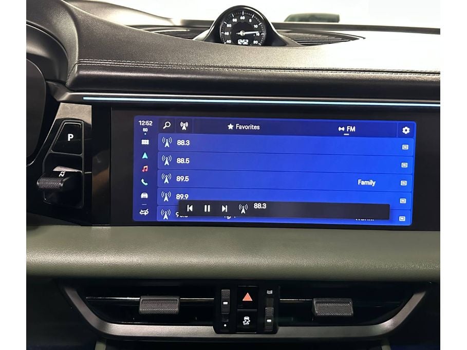 2024 Porsche Macan Electric 4