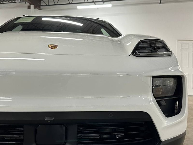 2024 Porsche Macan Electric 4