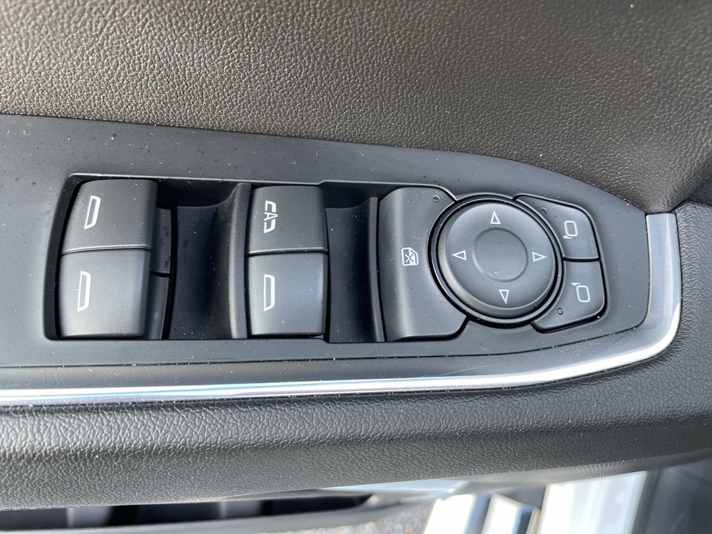 2023 Chevrolet Silverado LT