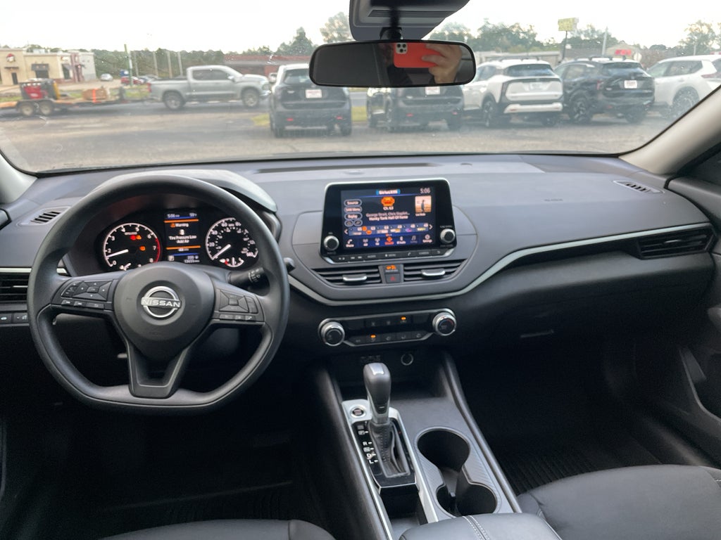 2025 Nissan Altima S