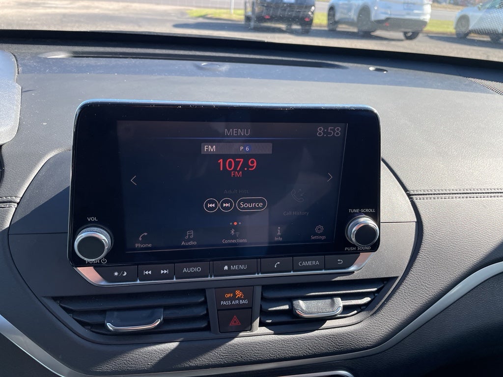 2021 Nissan Altima 2.5 SV