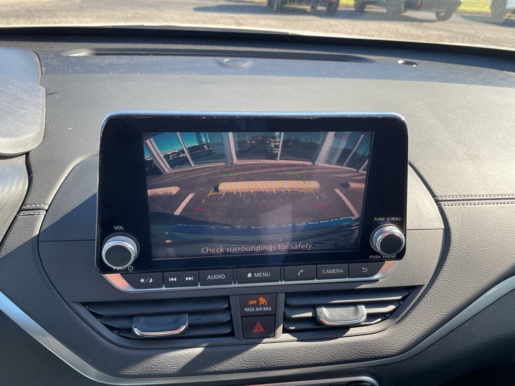 2021 Nissan Altima 2.5 SV