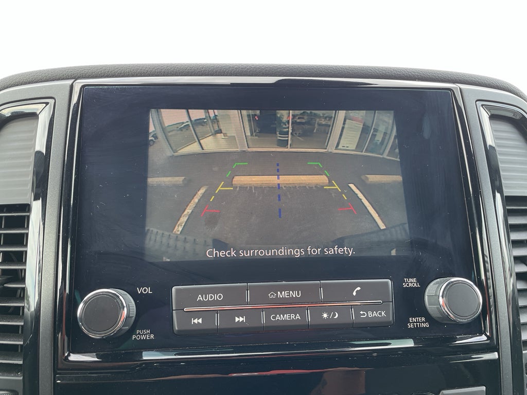 2024 Nissan Titan SV