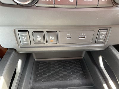 2024 Nissan Frontier SL