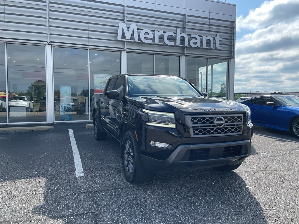 2024 Nissan Frontier SL