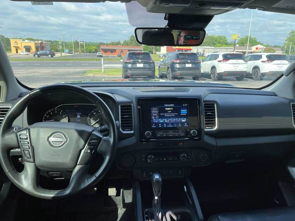 2024 Nissan Frontier SL