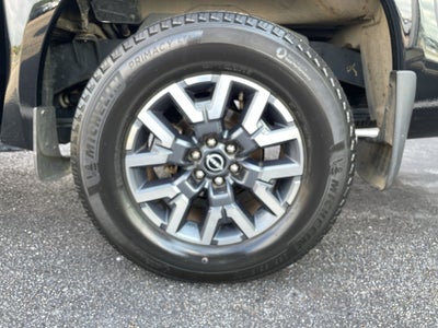 2024 Nissan Frontier SL