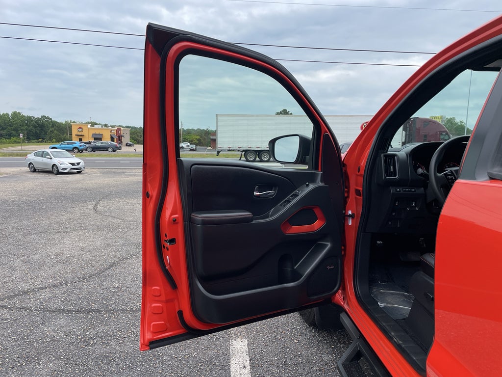 2025 Nissan Frontier PRO-X