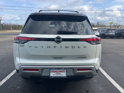 2024 Nissan Pathfinder Platinum