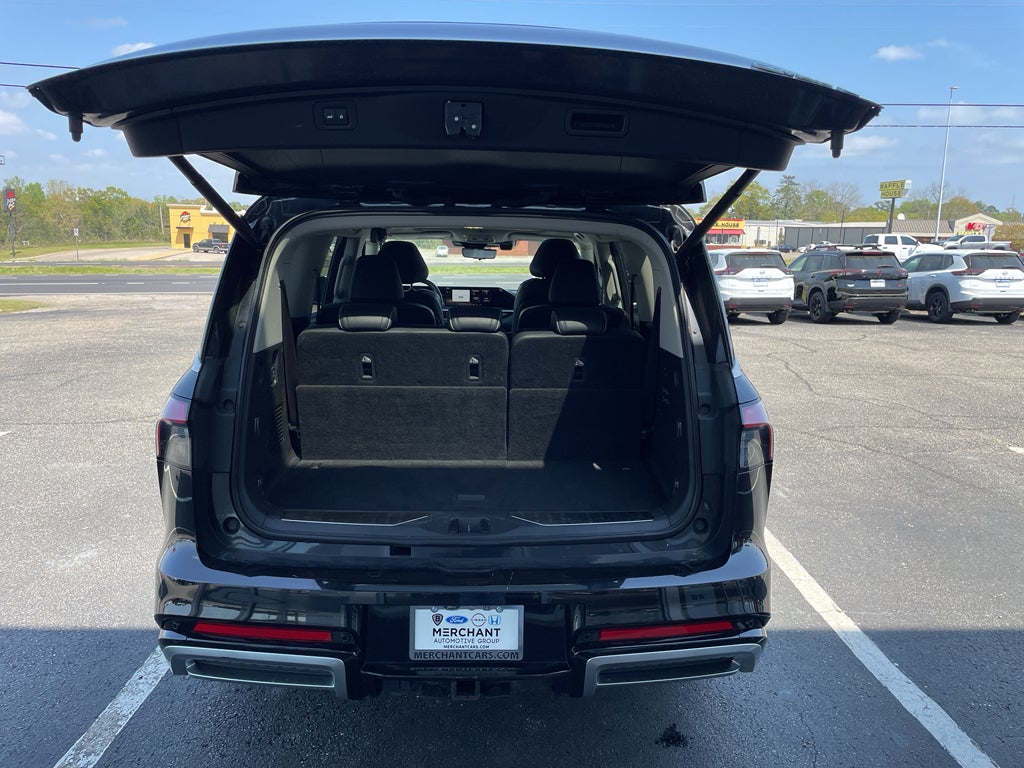 2025 INFINITI QX80 SENSORY