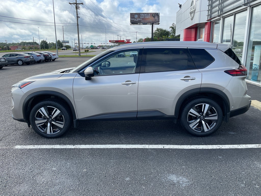 2024 Nissan Rogue SL