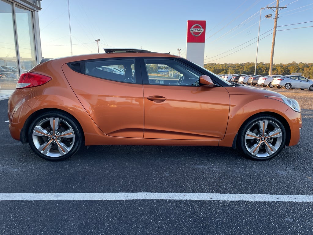 2016 Hyundai Veloster Base