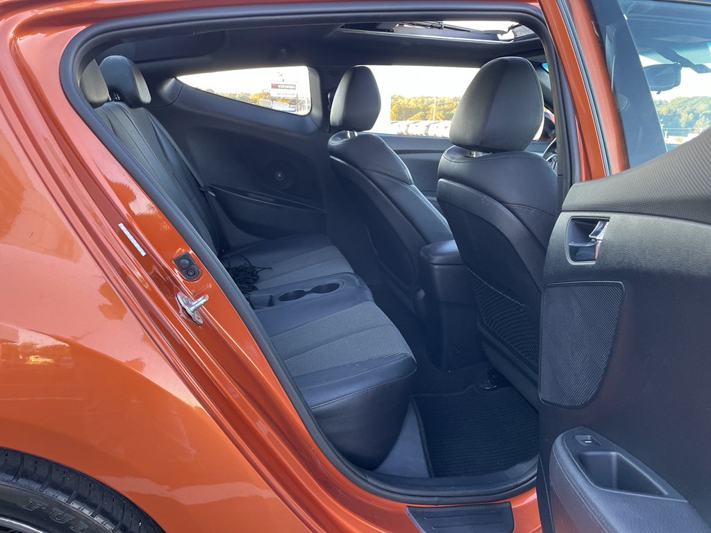 2016 Hyundai Veloster Base