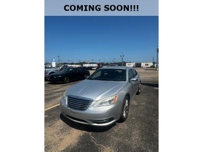 2012 Chrysler 200 Limited