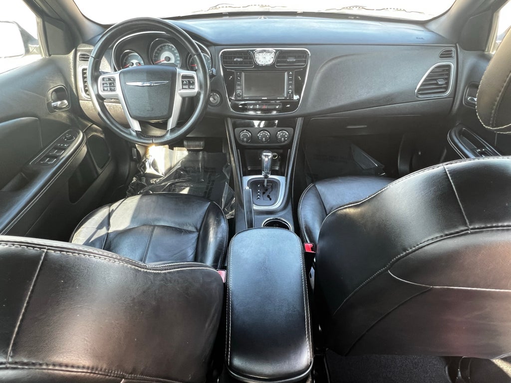 2012 Chrysler 200 Limited